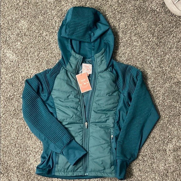 NWT Women’s OUTDOOR Collection Jacket - Picture 1 of 4